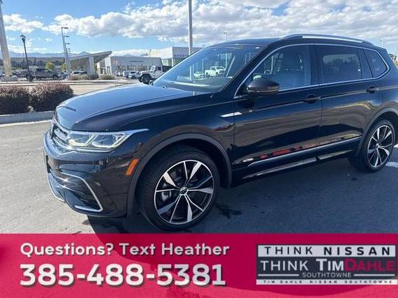 VOLKSWAGEN TIGUAN 4MOTION 2022 3VV4B7AX4NM090940 image VOLKSWAGEN TIGUAN 4MOTION 2022 3VV4B7AX4NM090940 image